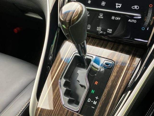 Ref:AUX-19980379 TOYOTA HARRIER 2015 - Image 18