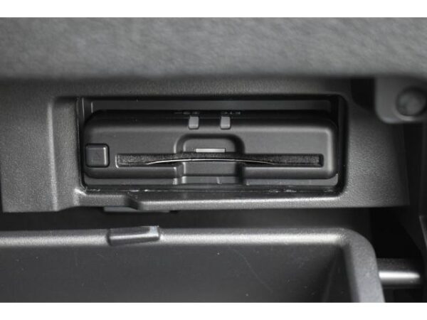 Ref:AUX-19980446 NISSAN SERENA 2020 - Image 12