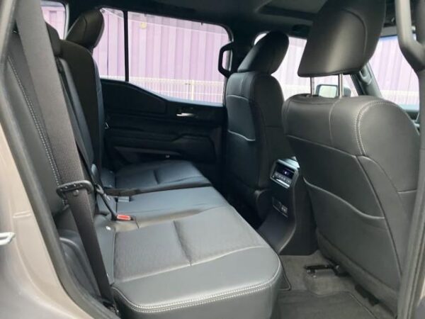 Ref:AUX-19980511 TOYOTA LAND CRUISER 250 2024 - Image 7