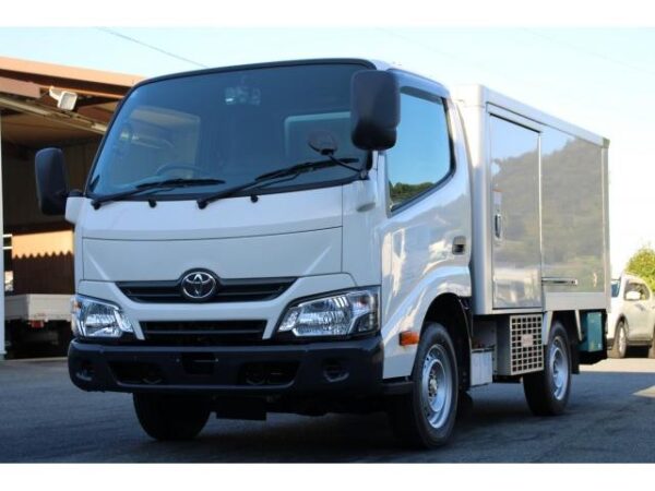 Ref:AUX-19980558 TOYOTA DYNA TRUCK 2021