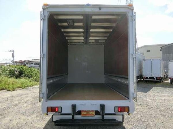 Ref:AUX-19981174 HINO DUTRO 2005 - Image 16
