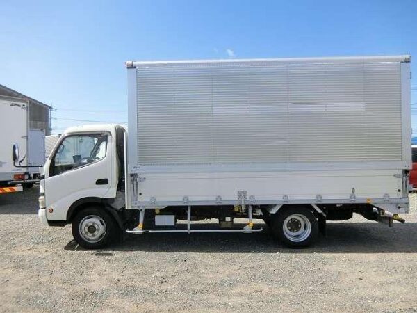 Ref:AUX-19981174 HINO DUTRO 2005 - Image 6