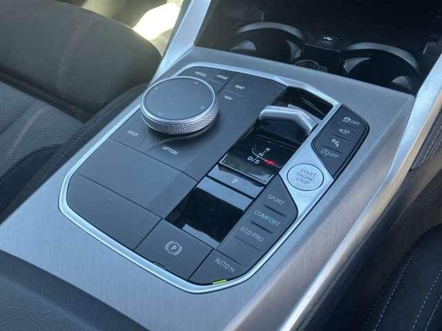 Ref:AUX-19990518 BMW 4 SERIES 2025 - Image 16