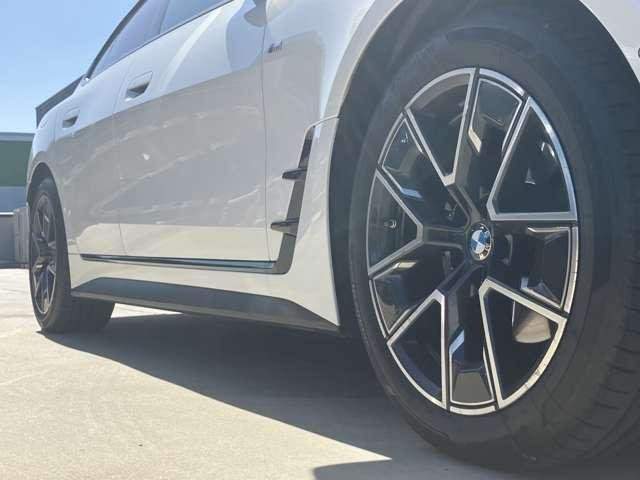 Ref:AUX-19990518 BMW 4 SERIES 2025 - Image 8