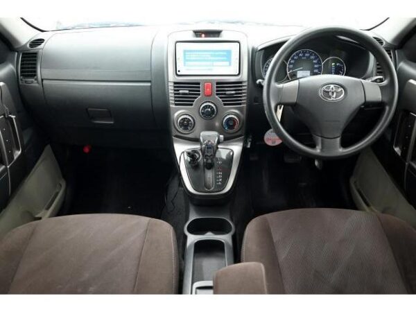 Ref:AUX-19992047 TOYOTA RUSH 2013 - Image 3