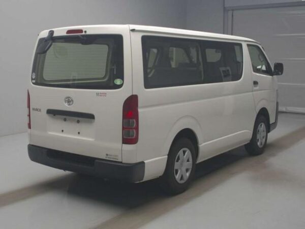Ref:AUX-19992365 TOYOTA HIACE VAN 2021 - Image 2