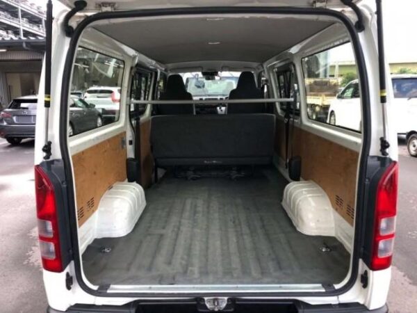 Ref:AUX-19992365 TOYOTA HIACE VAN 2021 - Image 3