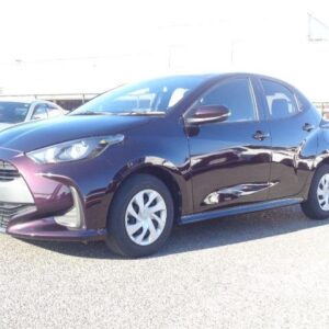 2020 Toyota Yaris purple gasoline used car Japan export