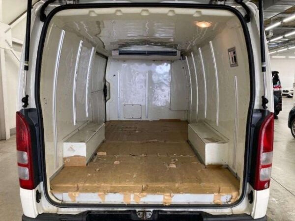 Ref:AUX-19992476 TOYOTA REGIUS ACE VAN 2015 - Image 3
