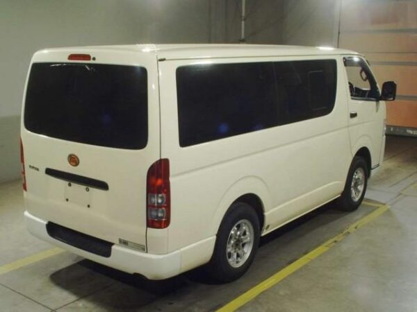 Ref:AUX-19992697 TOYOTA HIACE VAN 2020 - Image 2