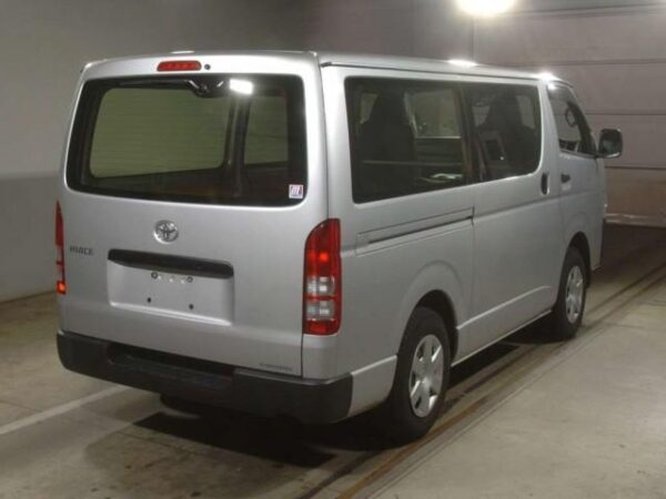 Ref:AUX-19992781 TOYOTA HIACE VAN 2018 - Image 2