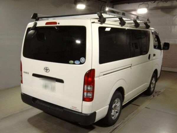 Ref:AUX-19992818 TOYOTA HIACE VAN 2020 - Image 2