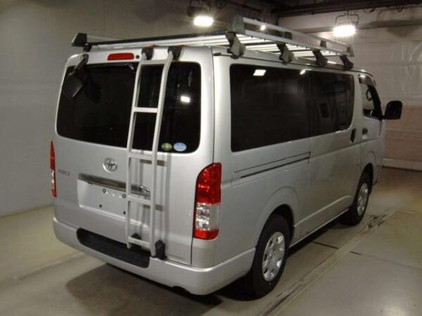 Ref:AUX-19993316 TOYOTA HIACE VAN 2020 - Image 2