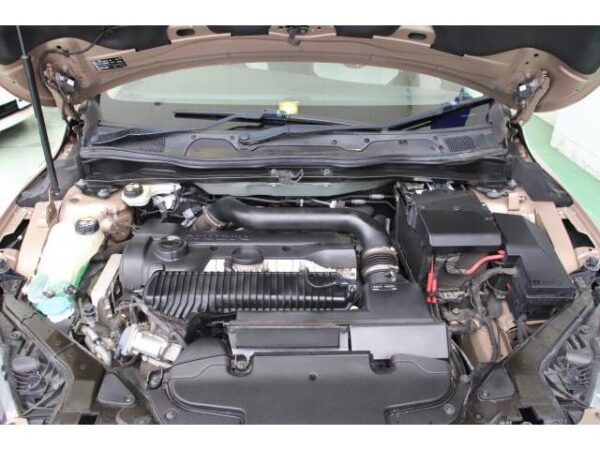 Ref:AUX-19996695 VOLVO V40 2013 - Image 12
