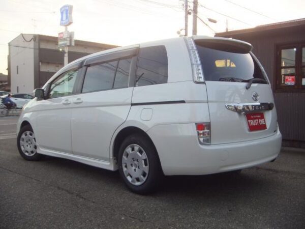 Ref:AUX-19997409 TOYOTA ISIS 2012 - Image 5