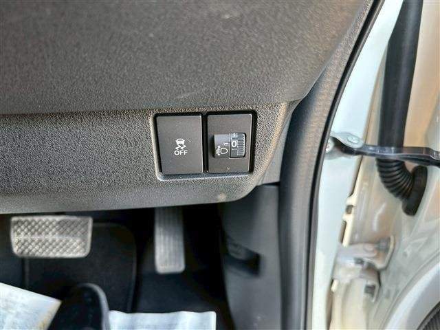 Ref:AUX-20003742 HONDA N-BOX CUSTOM 2024 - Image 18