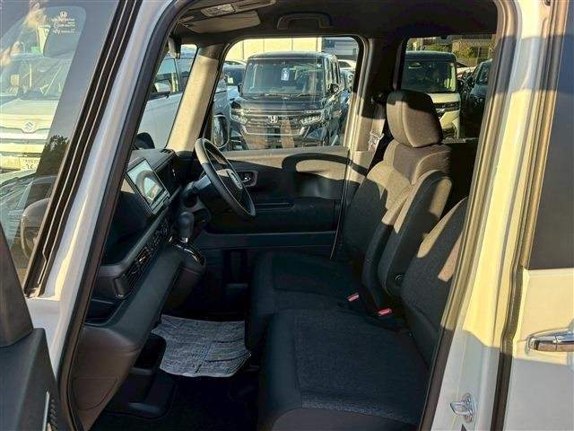 Ref:AUX-20003742 HONDA N-BOX CUSTOM 2024 - Image 4