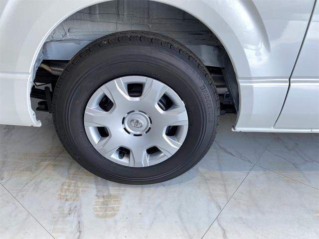 Ref:AUX-20004102 TOYOTA HIACE VAN 2025 - Image 14