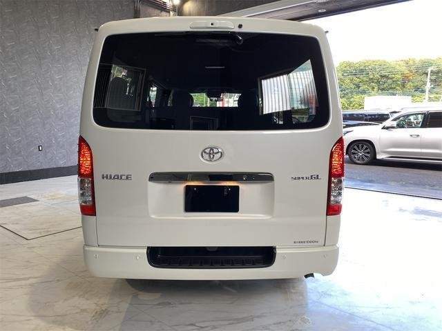 Ref:AUX-20004102 TOYOTA HIACE VAN 2025 - Image 3