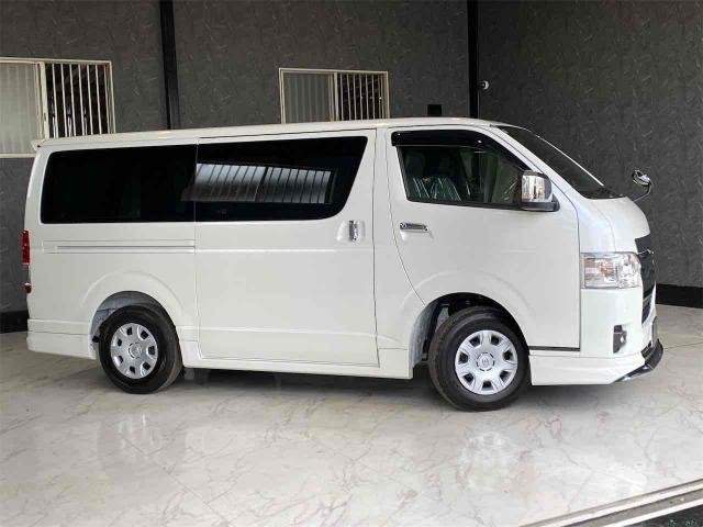 Ref:AUX-20004102 TOYOTA HIACE VAN 2025 - Image 4