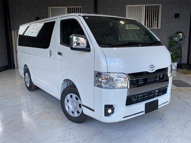 Ref:AUX-20004102 TOYOTA HIACE VAN 2025