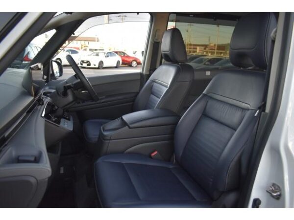 Ref:AUX-20008474 NISSAN SERENA 2023 - Image 17