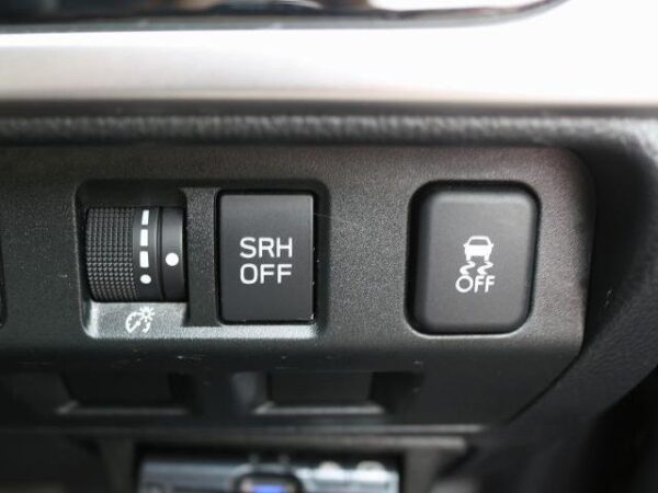 Ref:AUX-20008942 SUBARU FORESTER 2017 - Image 17