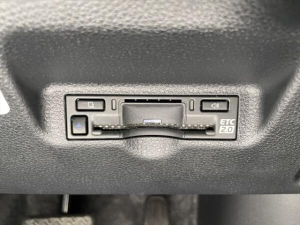 Ref:AUX-20012420 TOYOTA SIENTA 2024 - Image 18