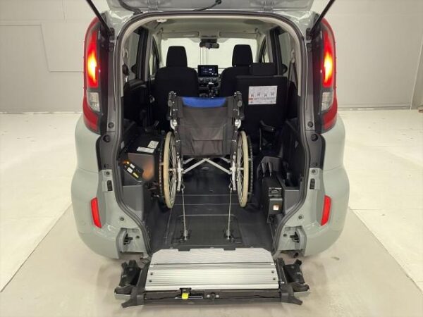 Ref:AUX-20012420 TOYOTA SIENTA 2024 - Image 9