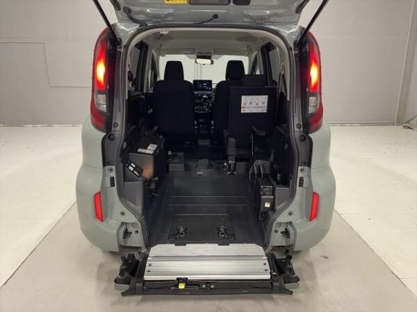 Ref:AUX-20012420 TOYOTA SIENTA 2024 - Image 10