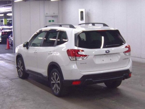 Ref:AUX-20012424 SUBARU FORESTER 2018 - Image 2