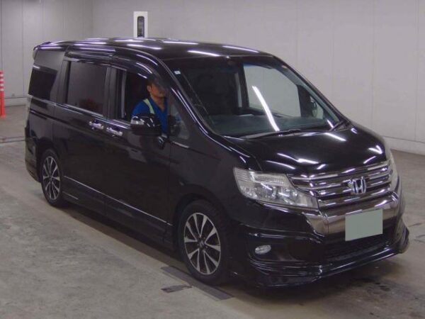 Ref:AUX-20012457 HONDA STEPWAGON SPADA 2014