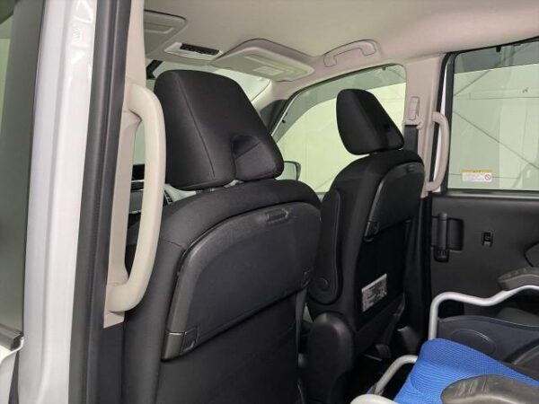 Ref:AUX-20012611 NISSAN SERENA 2020 - Image 19
