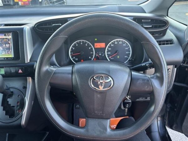 Ref:AUX-20012663 TOYOTA WISH 2013 - Image 14