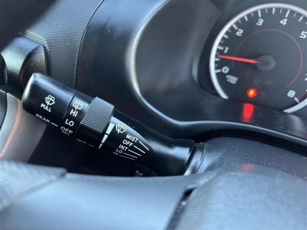 Ref:AUX-20012663 TOYOTA WISH 2013 - Image 15