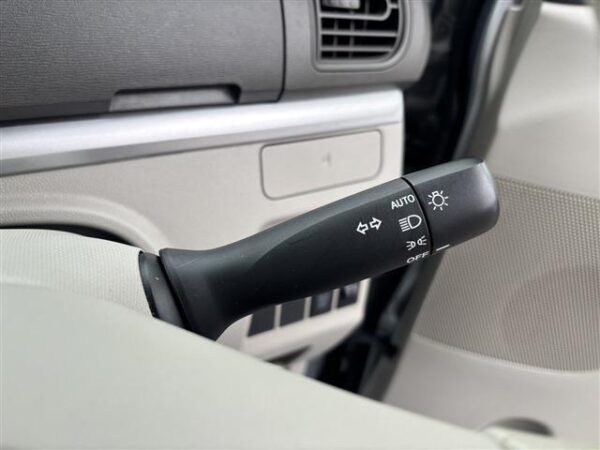 Ref:AUX-20012666 DAIHATSU TANTO 2015 - Image 17
