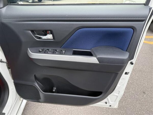 Ref:AUX-20012667 TOYOTA ROOMY 2016 - Image 11