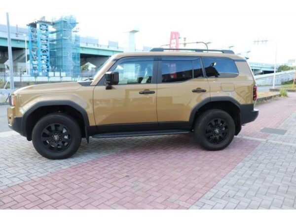 Ref:AUX-20012870 TOYOTA LAND CRUISER 250 2024 - Image 2