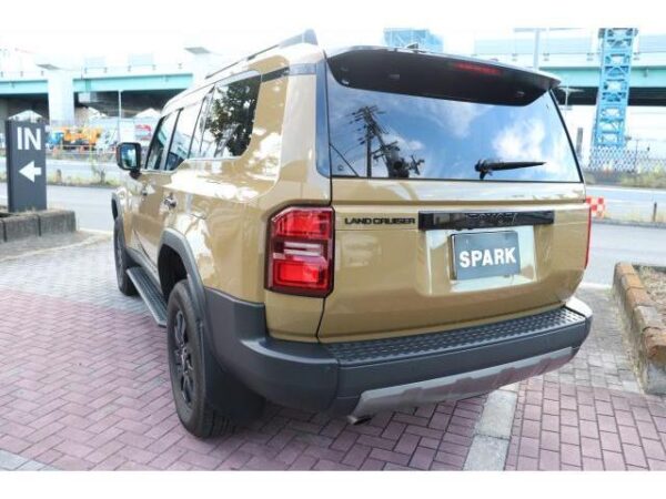 Ref:AUX-20012870 TOYOTA LAND CRUISER 250 2024 - Image 7