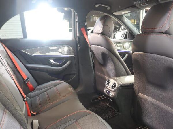 Ref:AUX-20016217 MERCEDES BENZ E-CLASS 2018 - Image 4