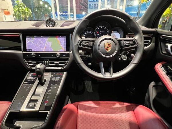 Ref:AUX-20019944 PORSCHE MACAN 2023 - Image 11
