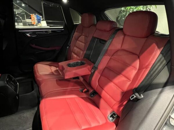 Ref:AUX-20019944 PORSCHE MACAN 2023 - Image 17