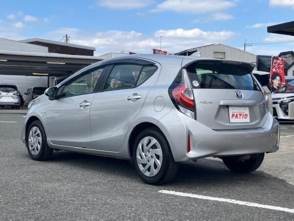Ref:AUX-20019958 TOYOTA AQUA 2018 - Image 16