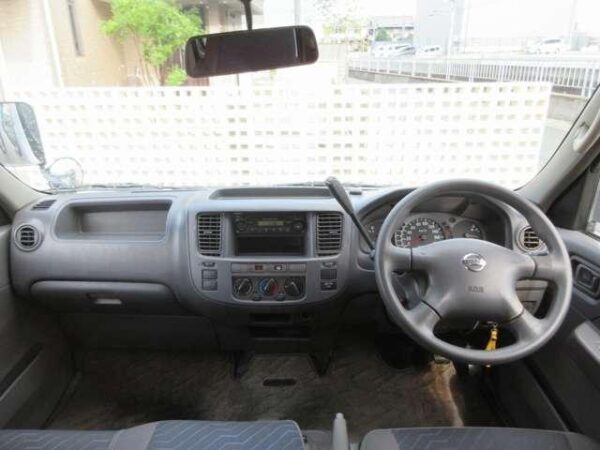 Ref:AUX-20021376 NISSAN CARAVAN 2005 - Image 18