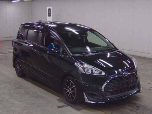 Ref:AUX-20023951 TOYOTA SIENTA 2019