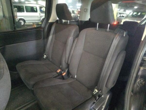 Ref:AUX-20023988 TOYOTA VOXY 2014 - Image 4