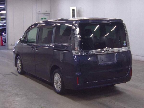 Ref:AUX-20023988 TOYOTA VOXY 2014 - Image 6