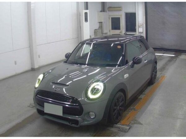 Ref:AUX-20024080 MINI MINI 2019