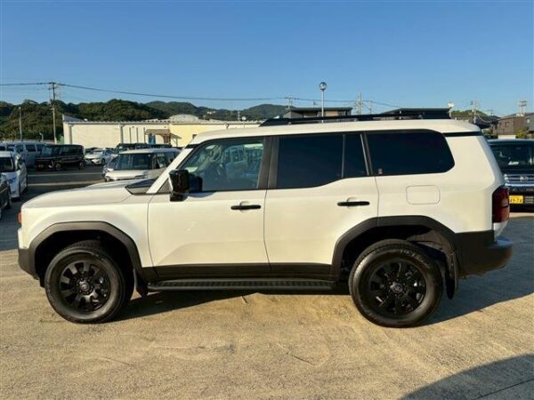 Ref:AUX-20024467 TOYOTA LAND CRUISER 250 2024 - Image 10