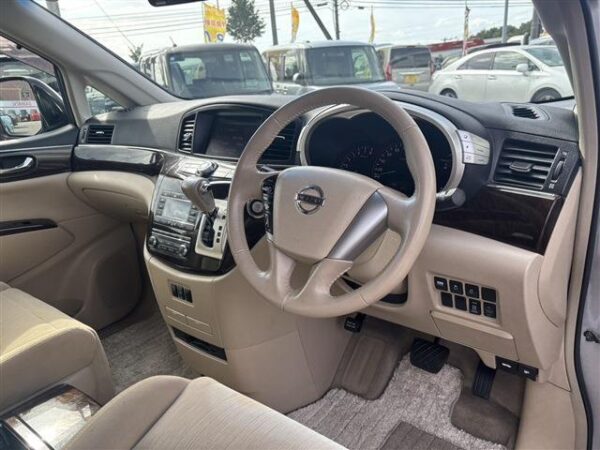Ref:AUX-20024470 NISSAN ELGRAND 2010 - Image 11